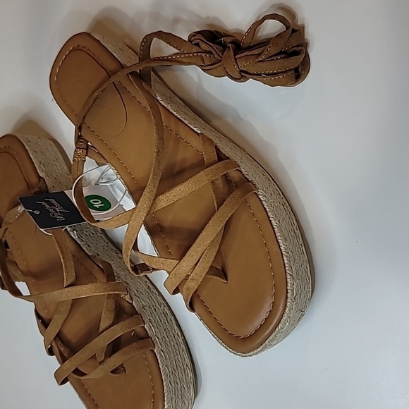 3/$30 NWT UNIVERSAL THREAD CO. Platform Wrap Strappy Espadrille Sandal - Picture 2 of 5